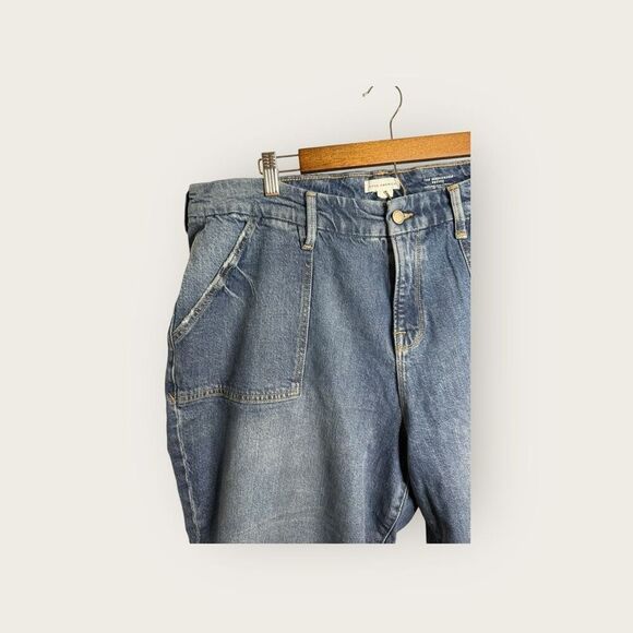 Good American Petite Weekender Jeans High Rise Slim Straight Size 15 - Picture 7 of 9